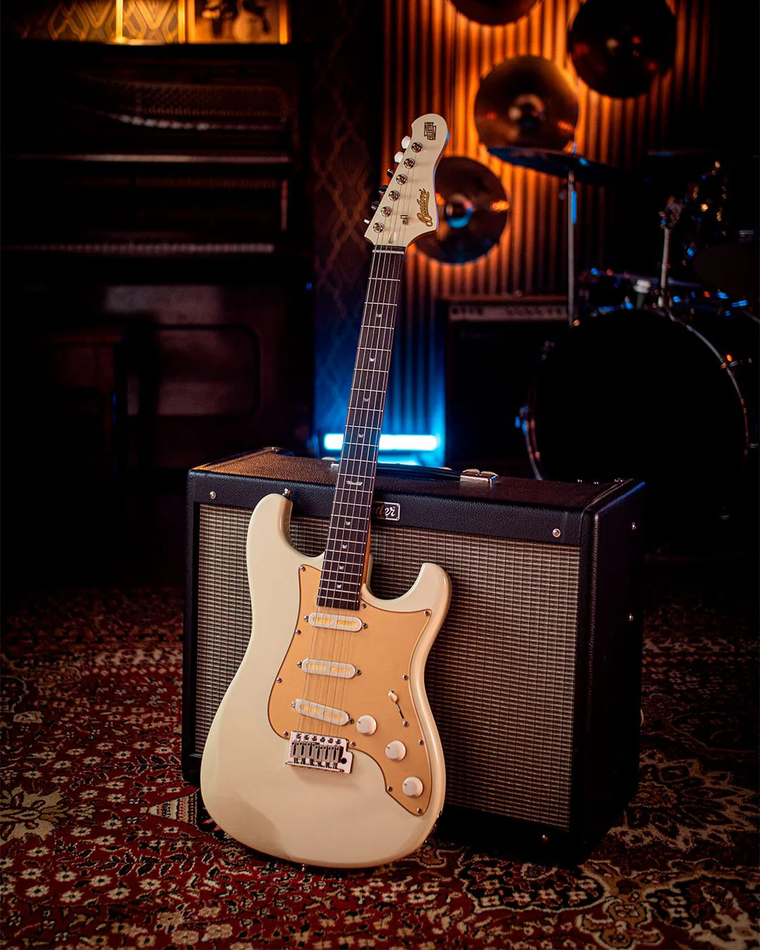 Celestor - Vintage White - Image 3