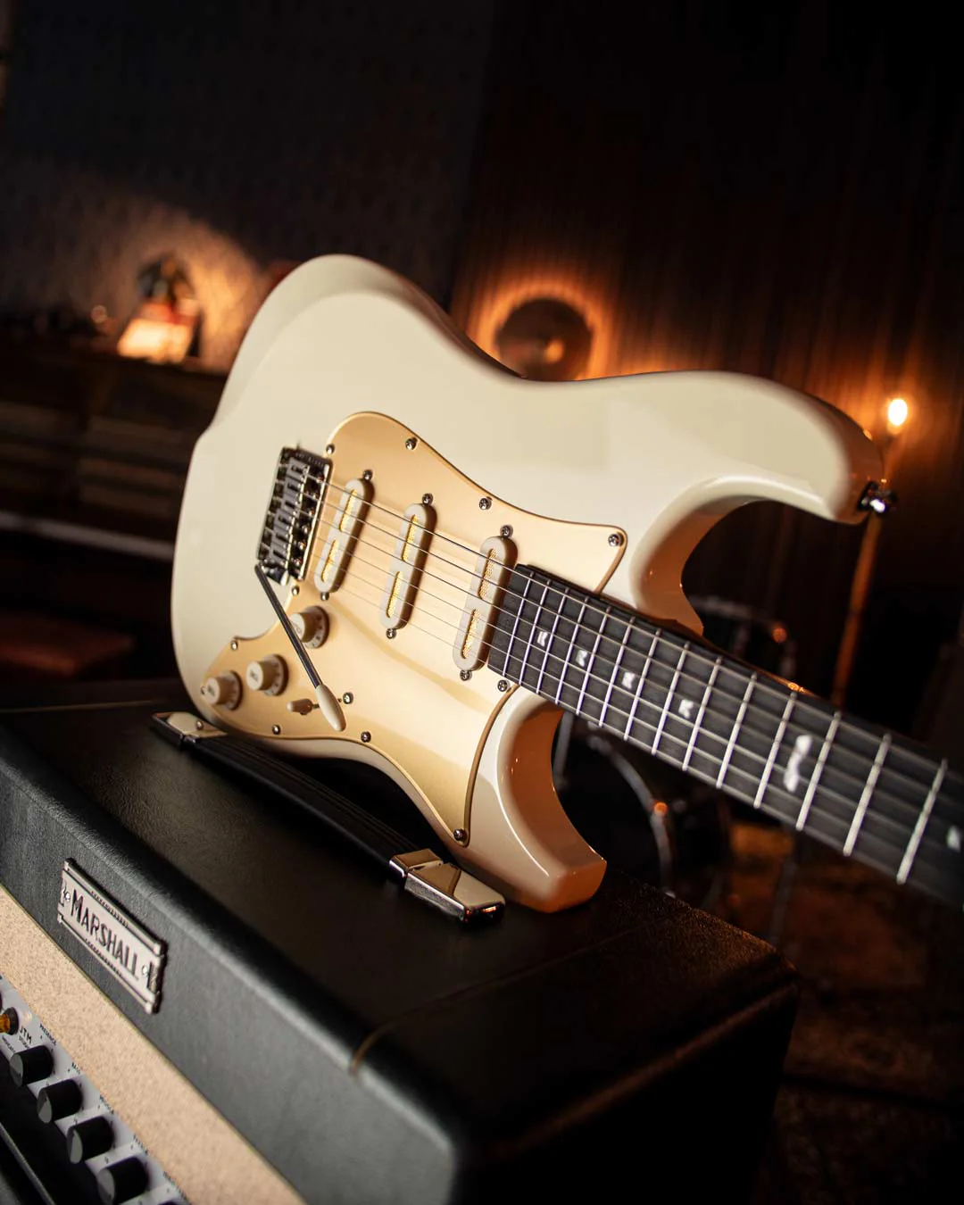 Celestor - Vintage White - Image 5