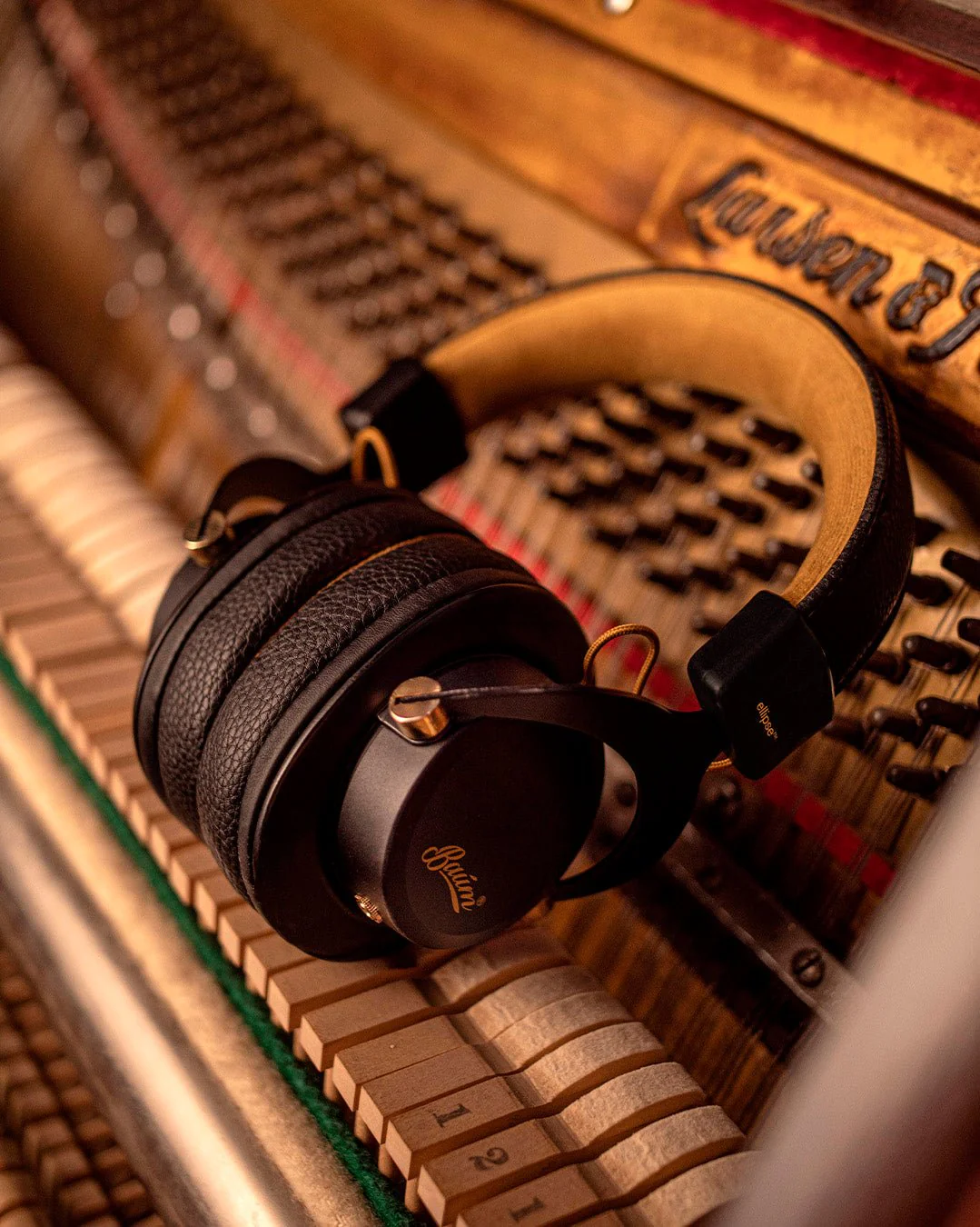 ellipse studio headphones - Image 8