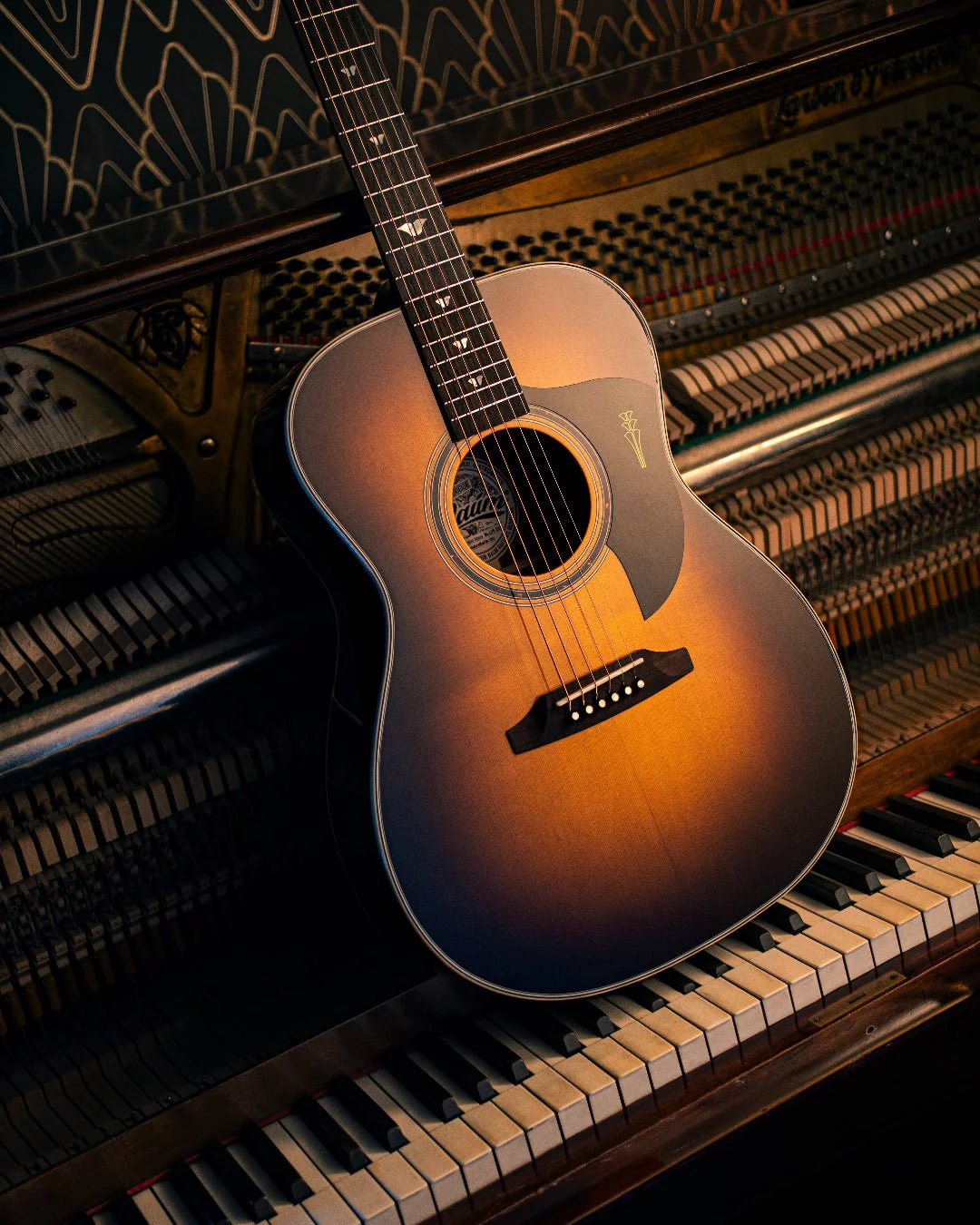 Leaper Melody - Deep Honey Burst - Image 3