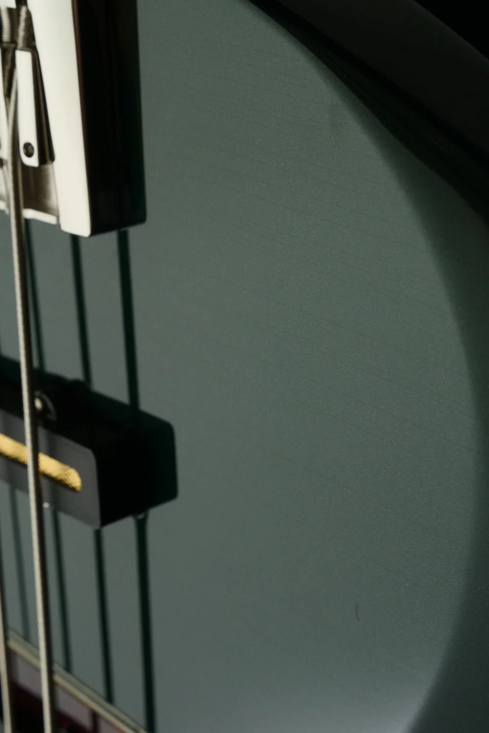 Revival #49 Wingman Bass - British Racing Green metallic | Custom Shop - Image 11
