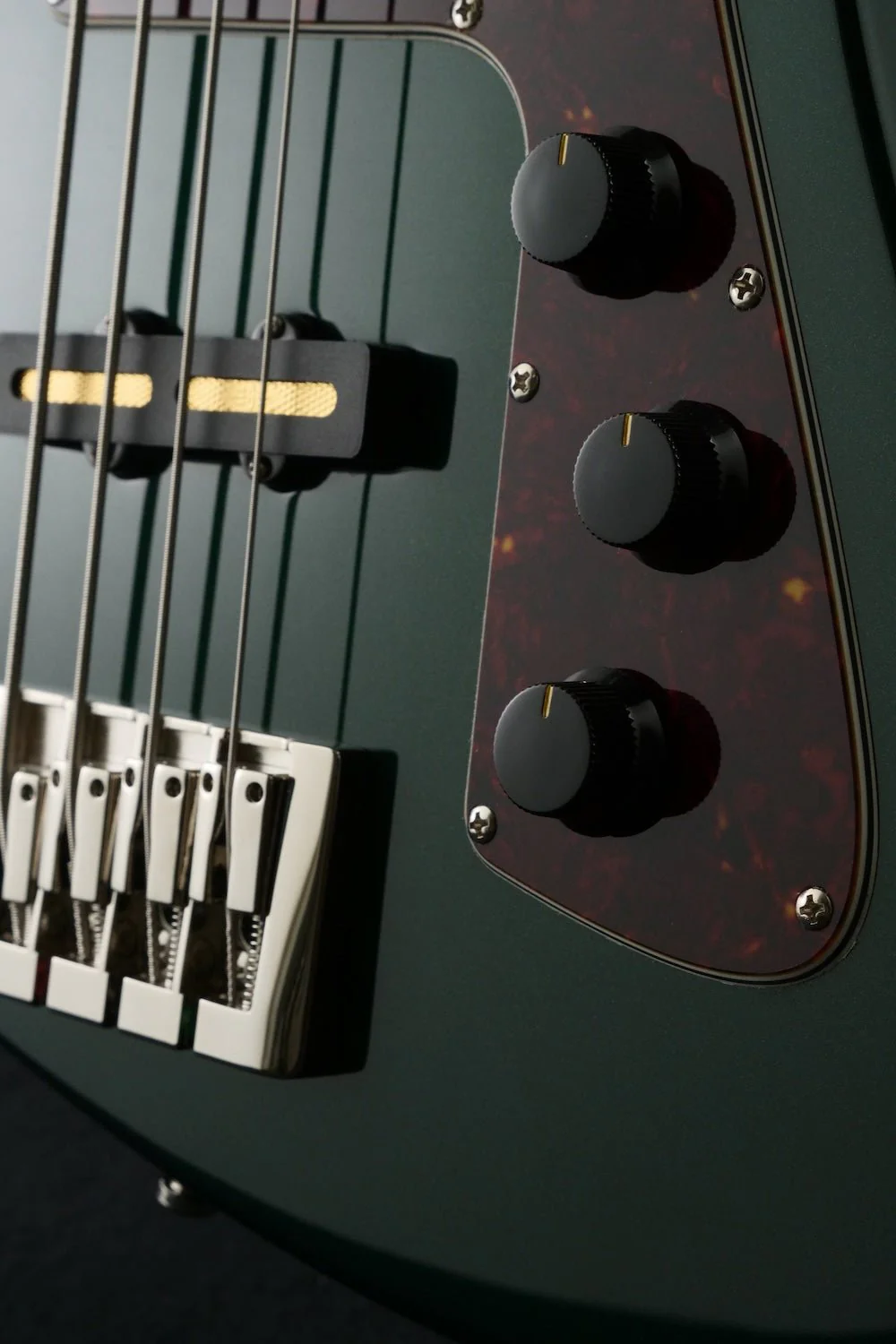 Revival #49 Wingman Bass - British Racing Green metallic | Custom Shop - Image 3