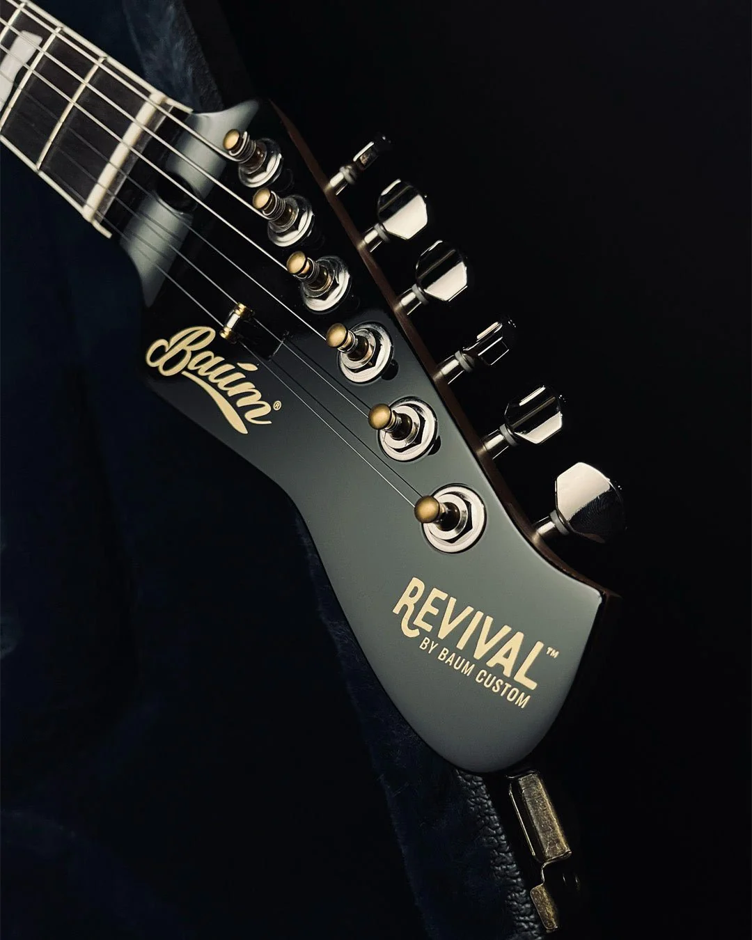 Revival Backwing - Emerald Green | Custom Shop - Image 7