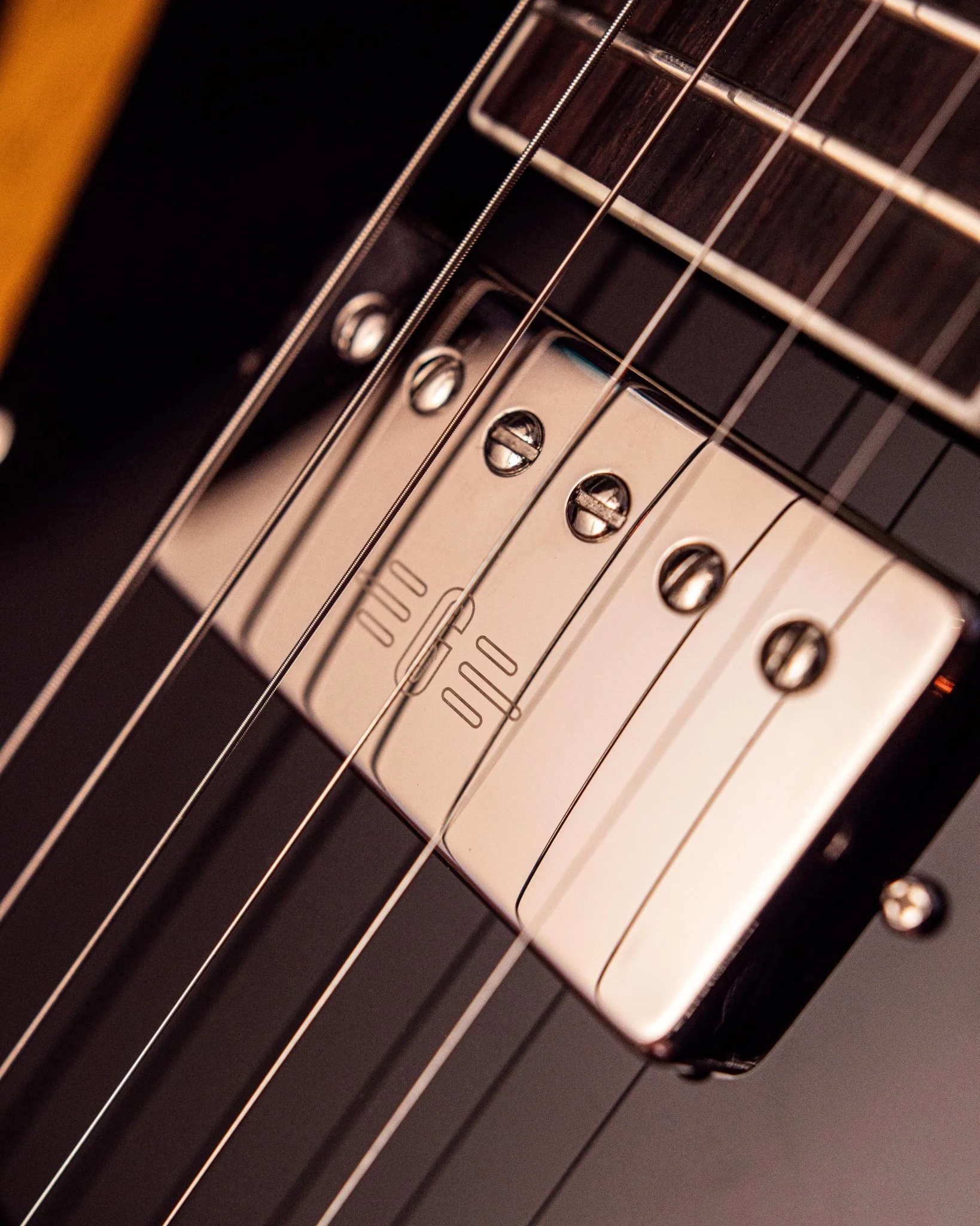 Wingman - Custom Shop / Korina Body - Image 3